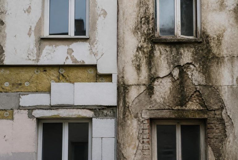 découvrez les erreurs courantes en rénovation de façade et leurs impacts à long terme pour garantir la durabilité et l'esthétique de votre bâtiment.
