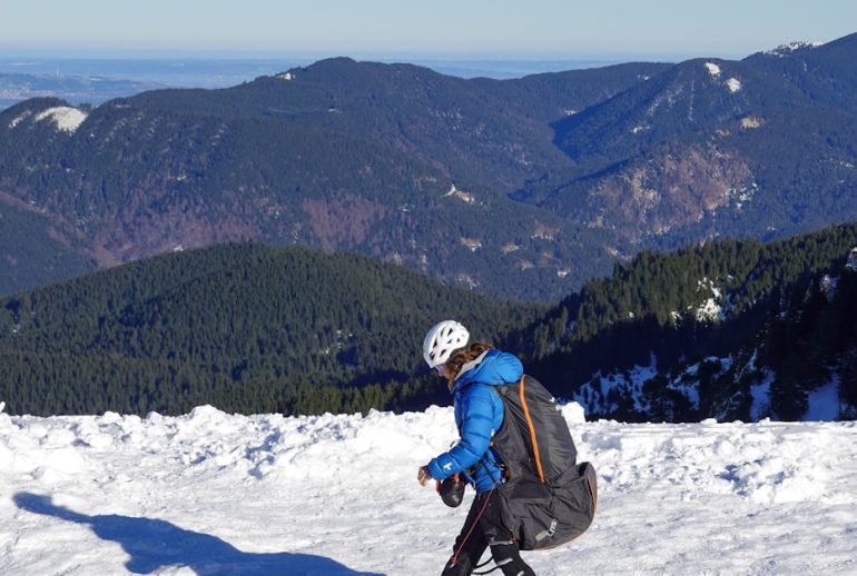découvrez l'assurance dédiée aux sportifs pour protéger votre santé et vos équipements. bénéficiez d'une couverture adaptée à vos besoins, que vous soyez amateur ou professionnel.